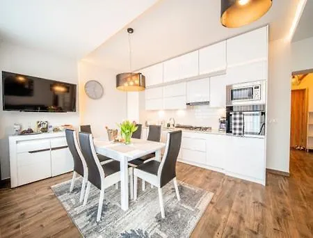 Apartament Szymanowskiego-2